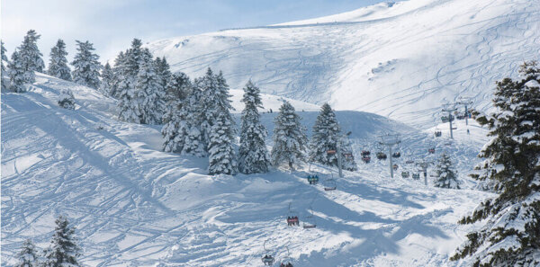 Top 7 Ski Resorts in Greece | Greek Transfer Services