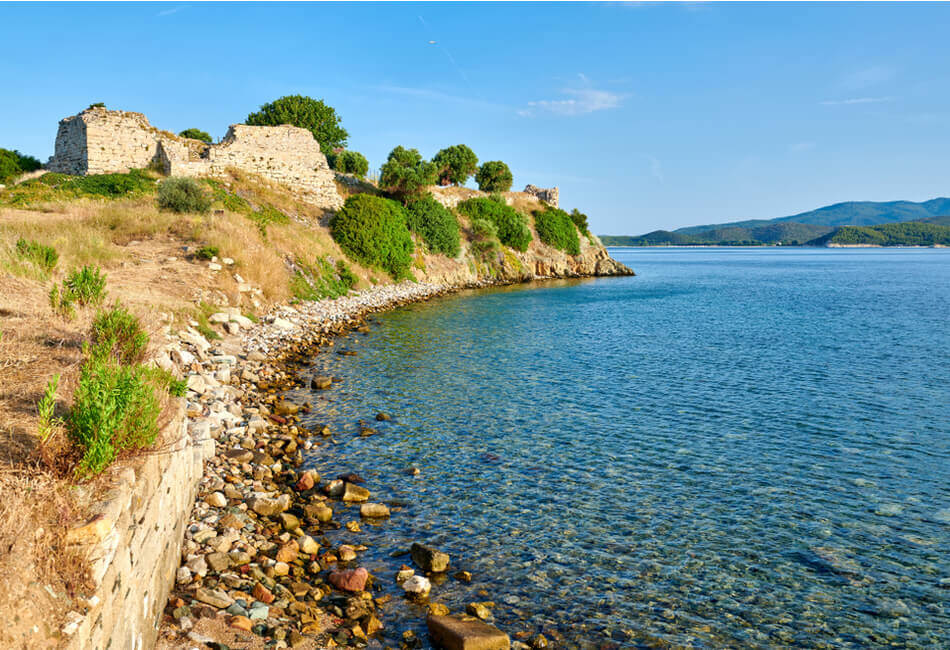 The Best Historical Places in Halkidiki - Likithos Castle - Greek Transfer Services