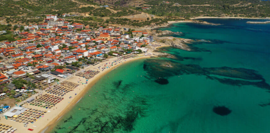 Halkidiki's Cosmopolitan beaches-Sarti Beach. A Vibrant Beachfront Experience -GreekTransfer