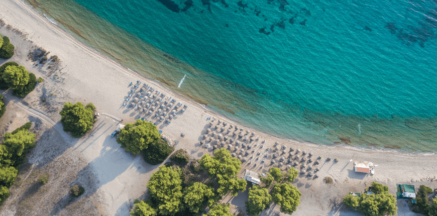 5 magical getaways just 60 mins from Thessaloniki-The beaches of Halkidiki-Greek transfer services